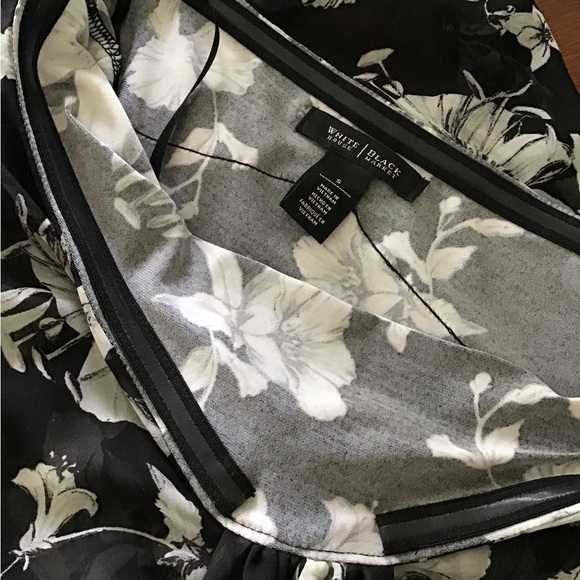 WHITE HOUSE BLACK MARKET TOP - Picture 7 of 12